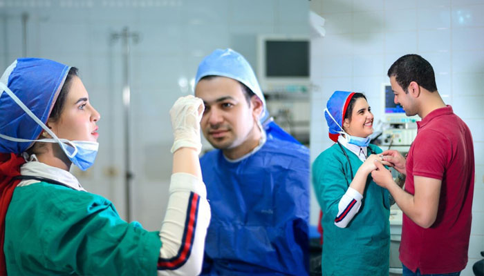مصر ، ڈاکٹروں کی کورونا وارڈ میں منگنی 
