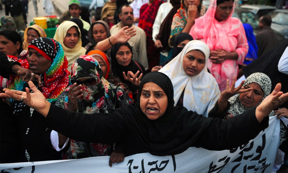 کراچی، پولیو رضاکاروں کا برطرفی کیخلاف احتجاج