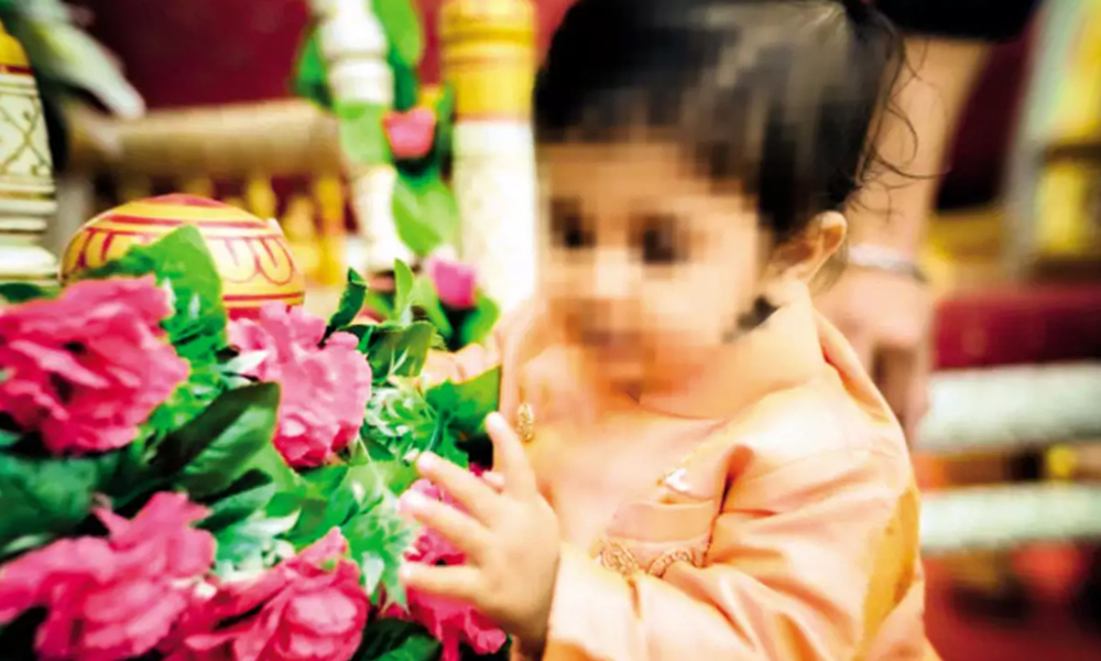 بھارت، 23 ماہ کے بچے نے 17 سالہ لڑکے کی جان بچا لی