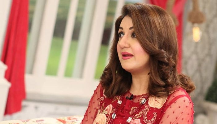 اداکارہ عائشہ ثناء کے وارنٹ گرفتاری جاری