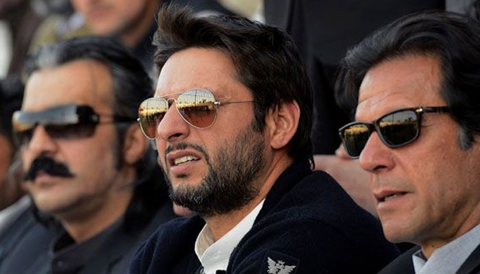 عمران خان کی ٹیم متحد نہیں، شاہد آفریدی