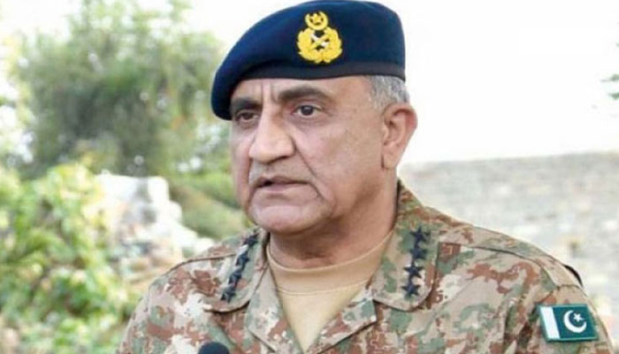 آرمی چیف کا PSX حملے میں شہید سیکیورٹی گارڈز کو خراجِ عقیدت