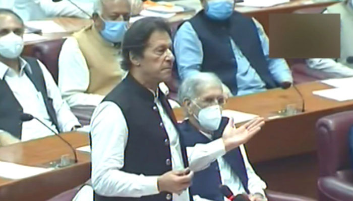 کرسی آنے جانے والی چیزیں ہے، وزیراعظم عمران خان