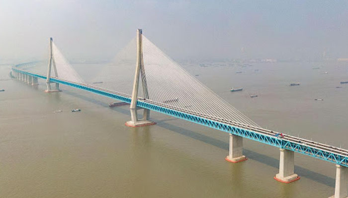 چین میں سب سے بڑے سمندری پل کامنصوبہ مکمل 
