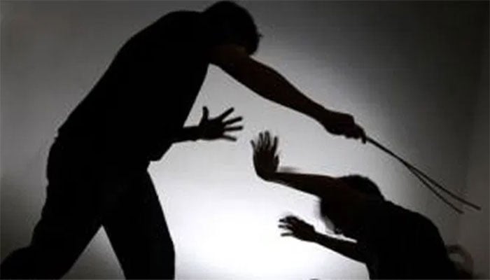 لاہور: آٹھ سالہ گھریلو ملازمہ پر تشدد کا مقدمہ درج