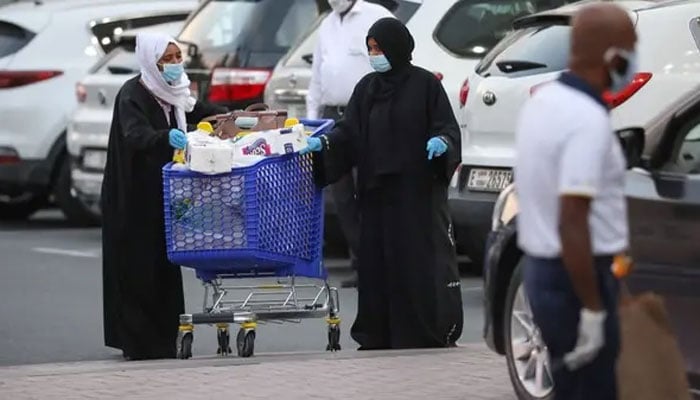 امارات میں کورونا کے مزید 216 نئے مریضوں کی تشخیص