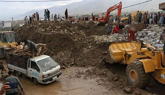 افغانستان: سیلاب اور لینڈ سلائیڈنگ کے واقعات، 162 افراد ہلاک