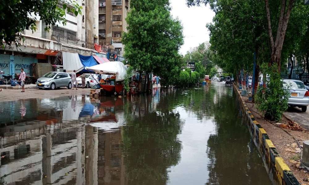 Chance of thunder and rain in Karachi from tomorrow 