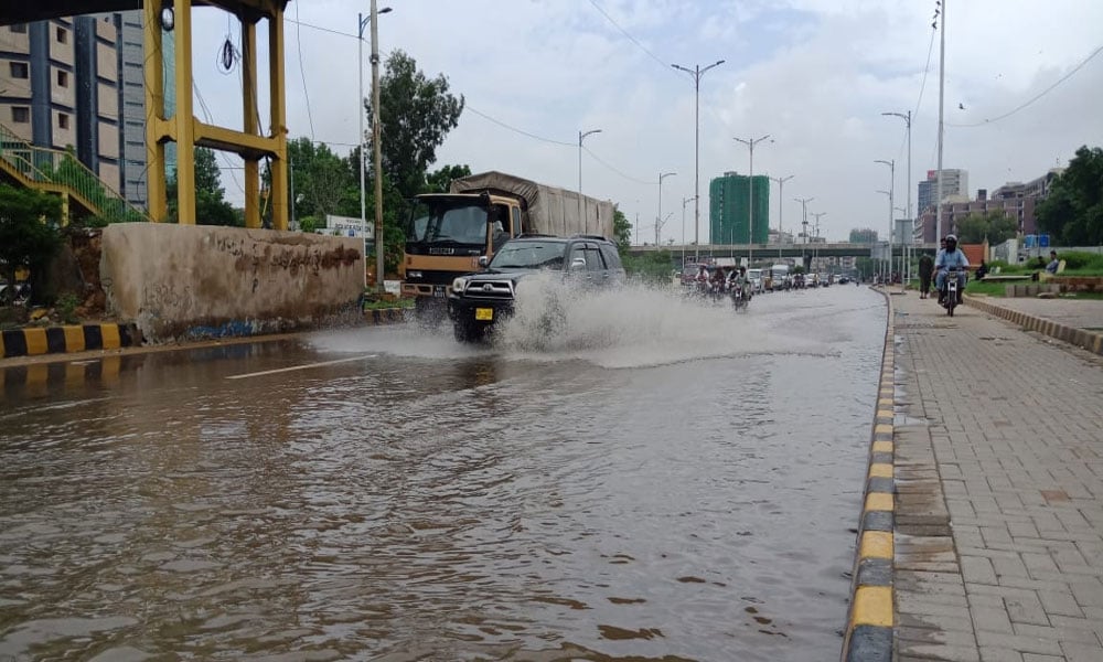 Chance of thunder and rain in Karachi from tomorrow 