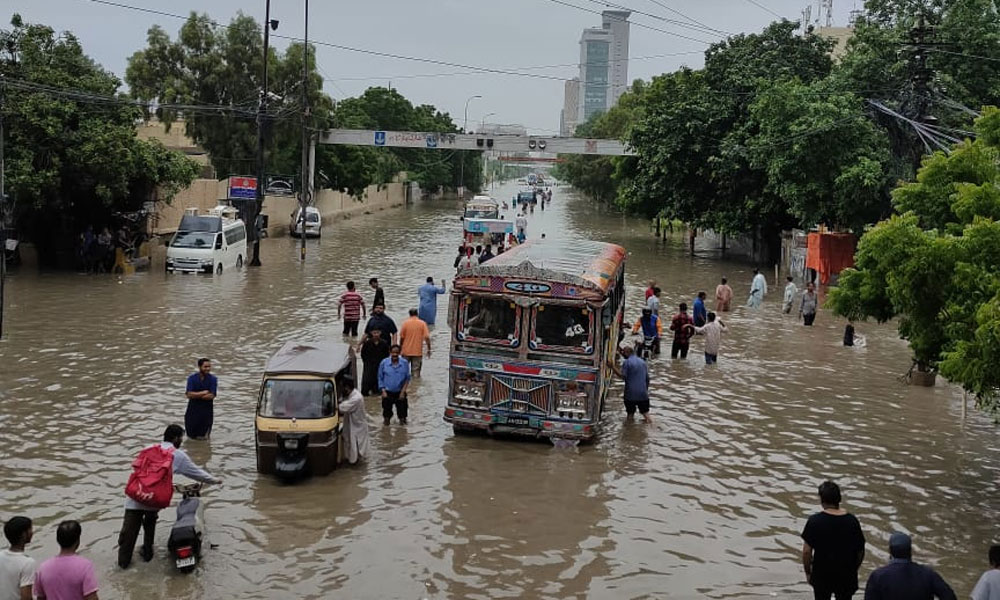 Karachi: Dozens of areas still under water after rains