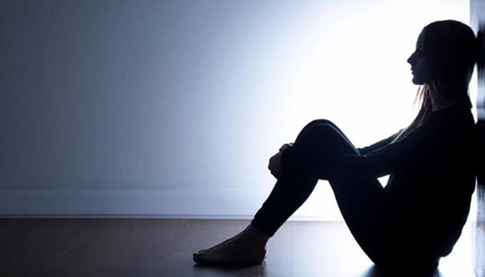 کیا امریکا میں کورونا پابندیوں سے خودکشیاں بڑھ سکتی ہیں؟