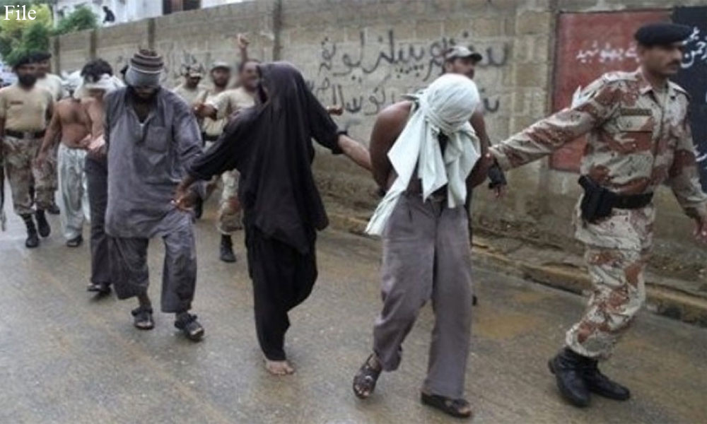 کراچی: میمن گوٹھ میں آپریشن، مشکوک افراد زیر ِحراست