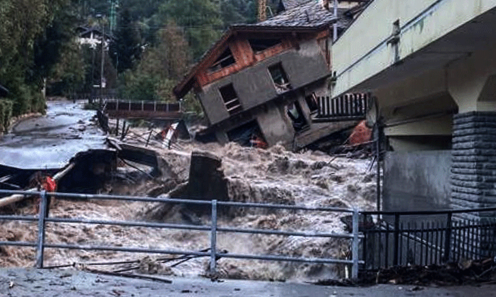  فرانس،سیلاب کی تباہ گاریاں، درجنوں افراد لاپتہ