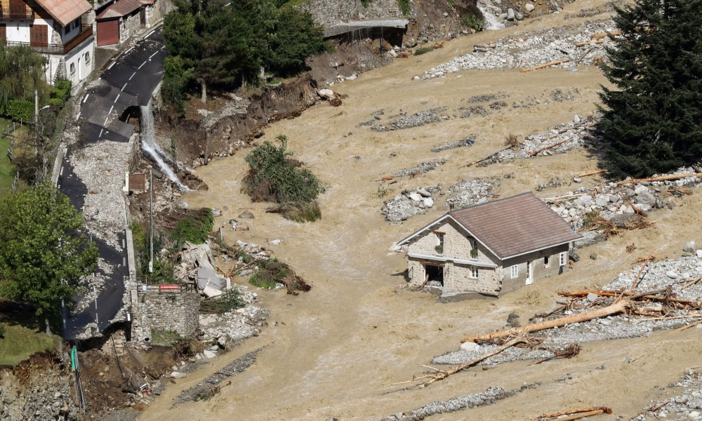 فرانس اور اٹلی میں شدید سیلاب، 17 لاشیں برآمد