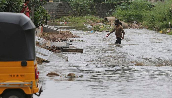 بھارت، شدید بارشوں سے ہلاکتوں کی تعداد 30ہو گئی