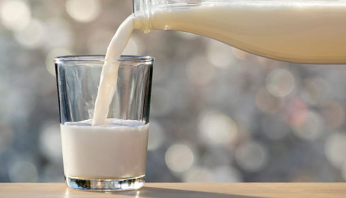 ٹھنڈے دودھ کے صحت سے متعلق حیرت انگیز فوائد