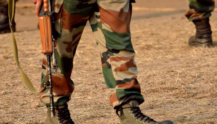 مقبوضہ کشمیر:خود کو گولی مارنے والا بھارتی فوج دوران علاج دم توڑ گیا