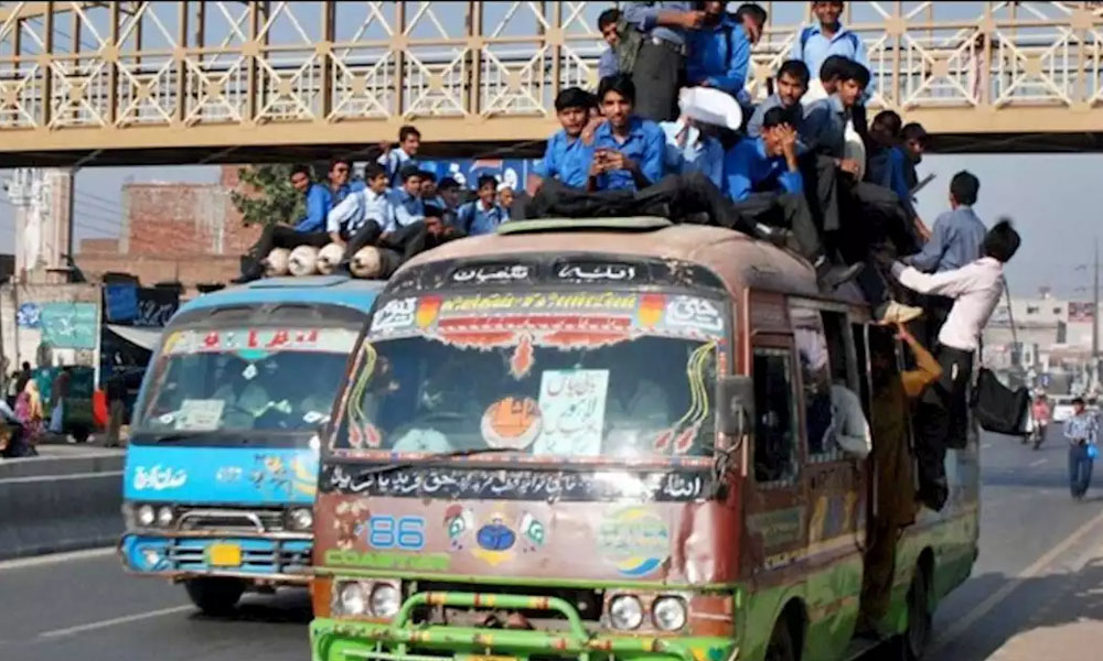 لاہور، ٹرانسپورٹ میں SOPs پر سختی سے عملدر آمد کرنے کی ہدایت