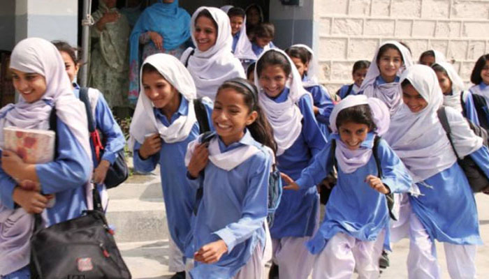 تعلیمی اداروں کی بندش سے متعلق فیصلہ آئندہ ہفتے متوقع