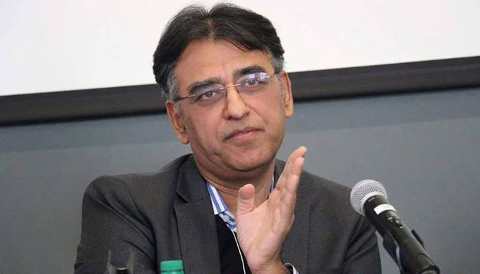 پارلیمانی کورونا کمیٹی کا اجلاس بلایا جائے، اسد عمر