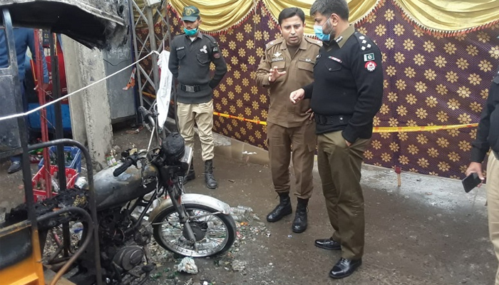 راولپنڈی: رکشے میں دھماکا، 1شخص جاں بحق، 7 زخمی