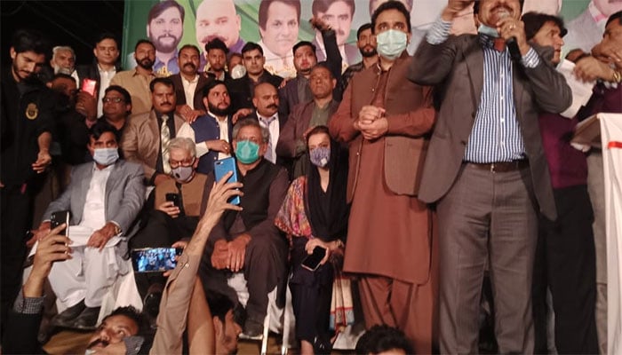 مسلم لیگ ن کے قائدین کے خلاف لاہور میں مقدمہ درج کرلیا گیا 