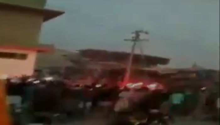 کراچی:برف خانے کا بوائلر دھماکے سے پھٹ گیا،1شخص جاں بحق ،6 زخمی