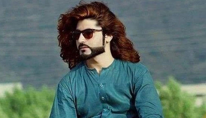 نقیب ﷲ محسود کی تیسری برسی بھی گزر گئی