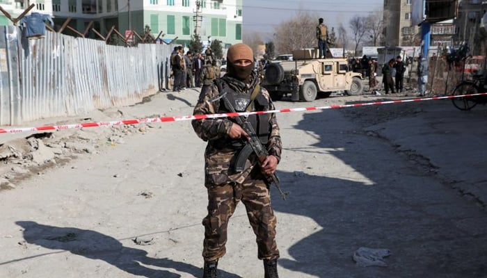 کابل میں آئی ای ڈی دھماکا، پولیس اہلکار ہلاک،3 زخمی