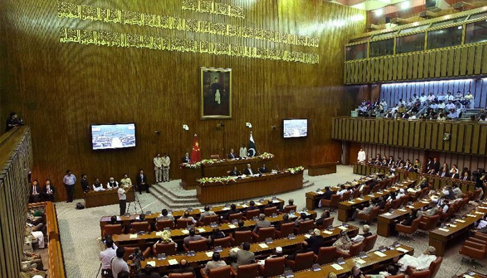 اپوزیشن کی سینیٹ اجلاس بلانے کی ریکوزیشن جمع