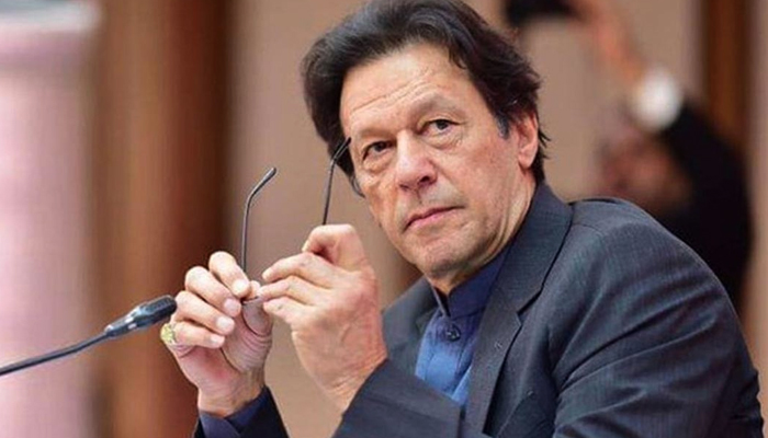 سندھ میں غربت زیادہ ہونے کے باعث میرٹ پر روپیہ تقسیم کیا، عمران خان