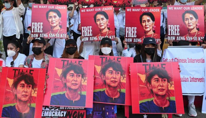 میانمار:فوجی بغاوت کے خلاف مظاہرے، سوچی پر دوسرا الزام بھی عائد