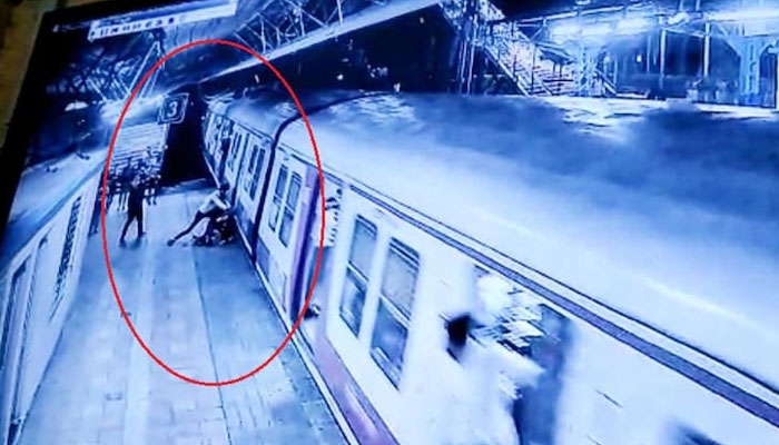 شادی سے انکار پر لڑکی کو ٹرین کے سامنے پھینک دیا
