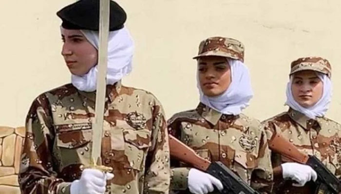 سعودی حکومت کی خواتین کو فوج میں بھرتی کی اجازت 