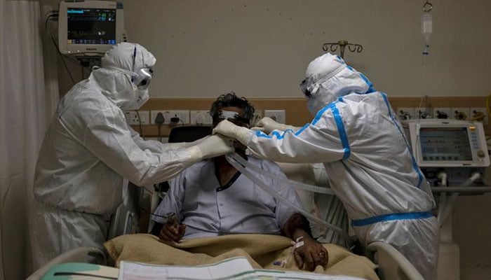پاکستان میں کورونا وائرس سے مزید 43افراد کا انتقال