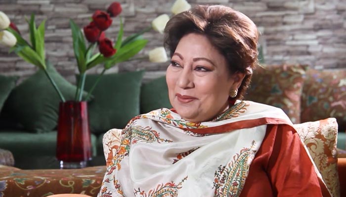 پاکستان ٹیلی ویژن کی پہلی خاتون میزبان کنول نصیر انتقال کر گئیں