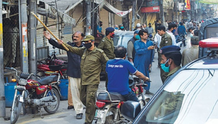 لاہور : SOPs کی خلاف ورزی، 6 روز میں 918 مقدمات درج