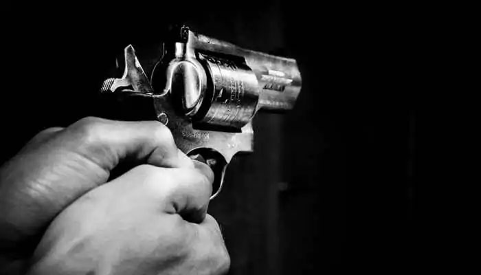 لاہور : نشے سے منع کرنے پر ملزم کی فائرنگ سے بہن بھائی جاں بحق