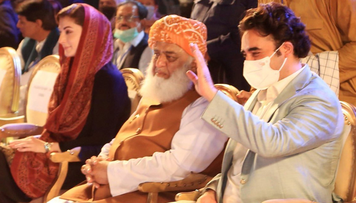 پی ڈی ایم نے پیپلز پارٹی اور اے این پی کو شوکاز نوٹس جاری کردیے