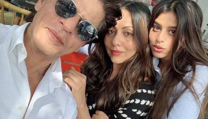 شاہ رخ خان کی بیٹی کو پوسٹ کیوں ڈیلیٹ کرنا پڑی؟