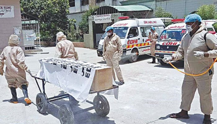 سندھ:اپریل کے پہلے 7 روز میں 18 سو افراد کورونا میں مبتلا، 18 جاں بحق