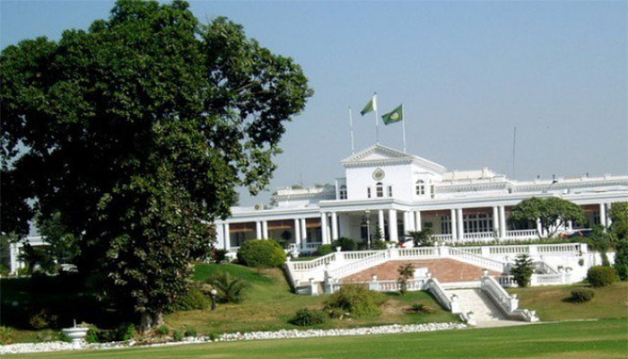 گورنر ہاؤس KPK کیلئے بلٹ پروف گاڑیوں کی سمری تیار