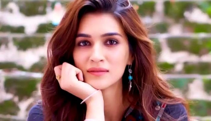 Kriti Sanon reveals that upcoming movie Mimi may get released Mid-2021