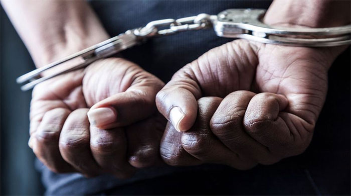 کراچی: میمن گوٹھ میں 14 سال کی لڑکی سے زیادتی, 4 ملزمان گرفتار