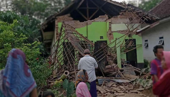 انڈونیشیا: جاوا میں زلزلہ، 