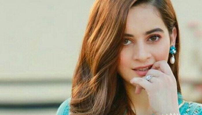 Aiman Khan wishes fans a healthy Ramadan 