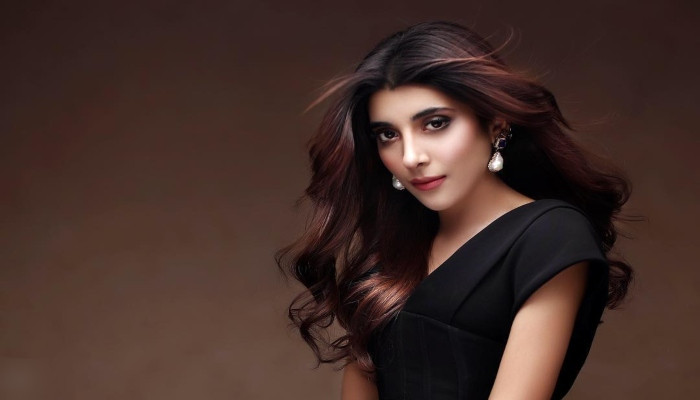 Urwa Hocane regrets saying no for which Pakistani blockbuster drama serial?