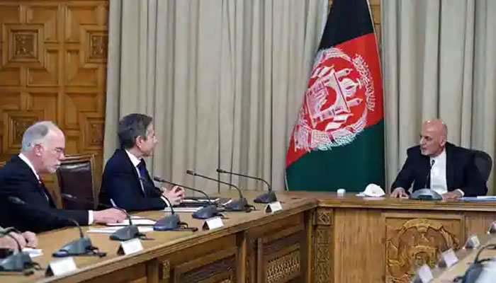 افغانستان سے افواج کا انخلا، امریکی وزیر خارجہ کابل پہنچ گئے 