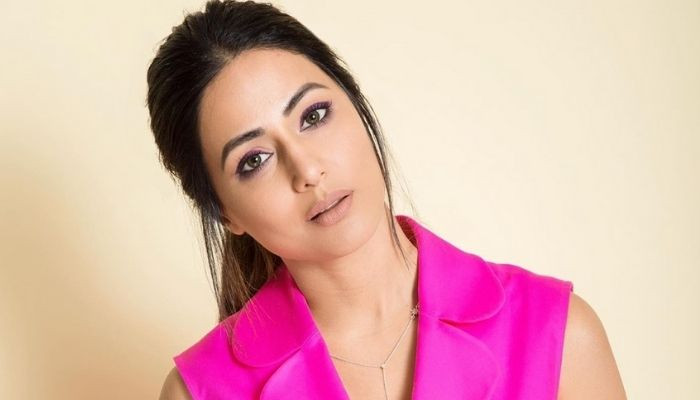 Hina Khan's father passes away after sudden cardiac arrest