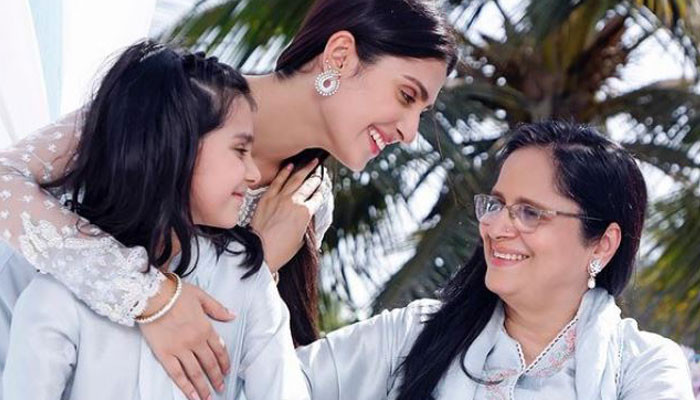 Ayeza Khan shares three family generations in new snap: See Photo